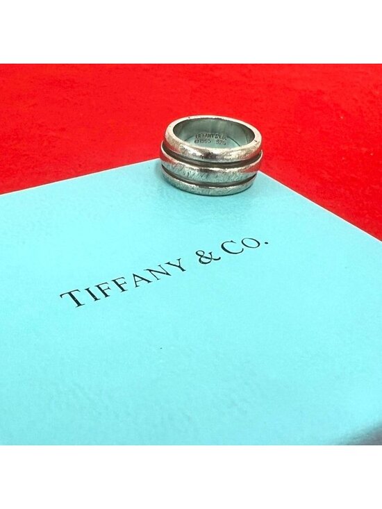 TIFFANY&Co. Tiffany Grooved Double Line Ring, Sterling  Tiffany & Co Vintage Grooved Double Line Ring 925 Sterling Silver